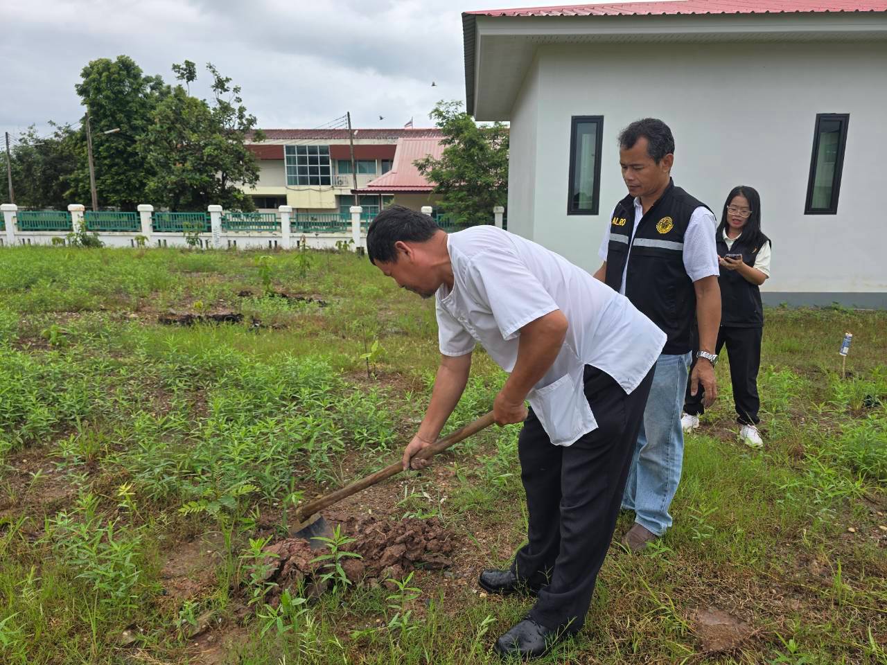 title - “ปลูกเพื่อเปลี่ยน เปลี่ยนเพื่อยั่งยืน เทิดไท้องค์ทศมราชา”